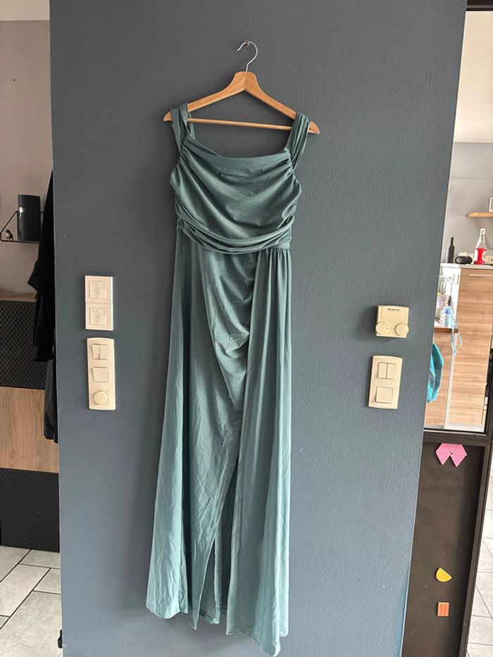 Robe de soirée neuve taille L turquoise