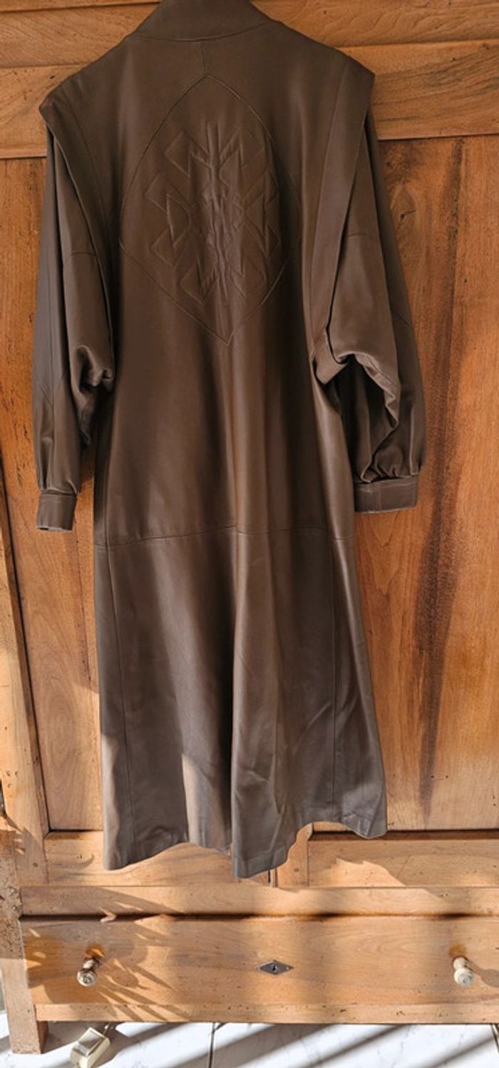 Long manteau cuir André Sales taille 38