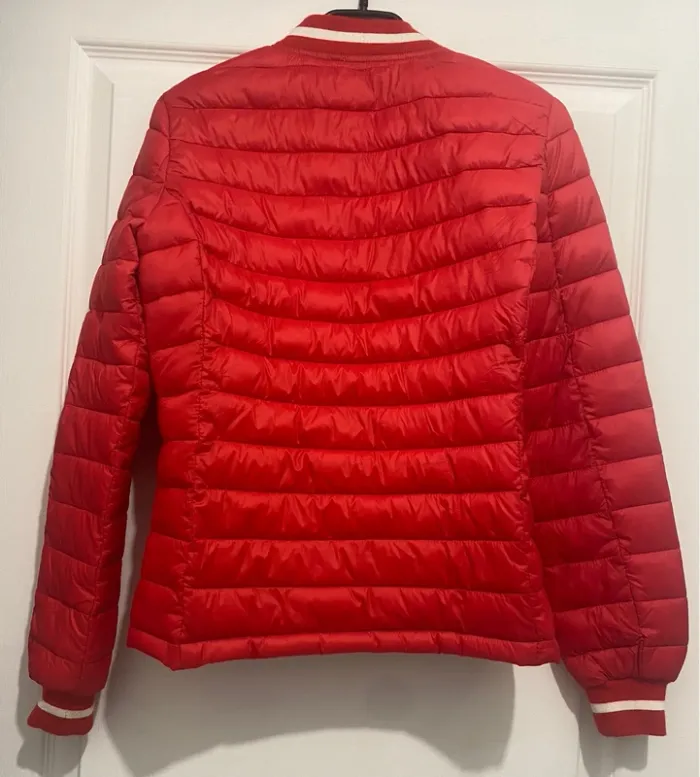 Doudoune Fine Bomber – Jennyfer – Rouge Vif – Taille XS - photo numéro 2