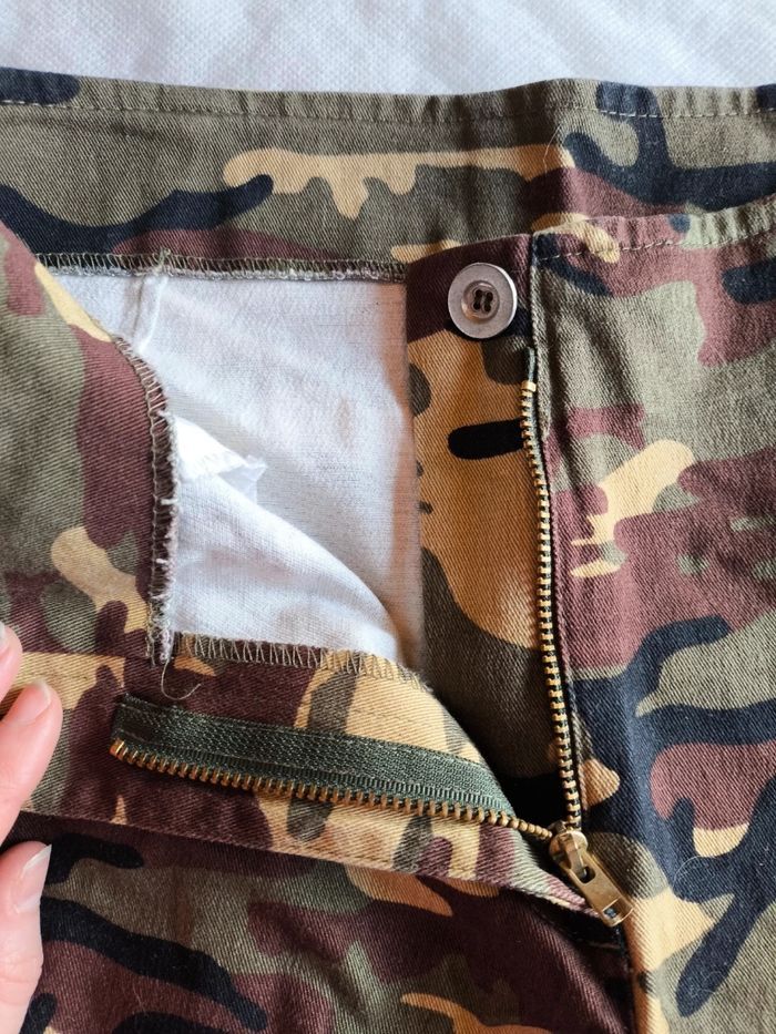 Pantacourt camouflage femme 3 Suisses – Taille 36 – Bon état. - photo numéro 8