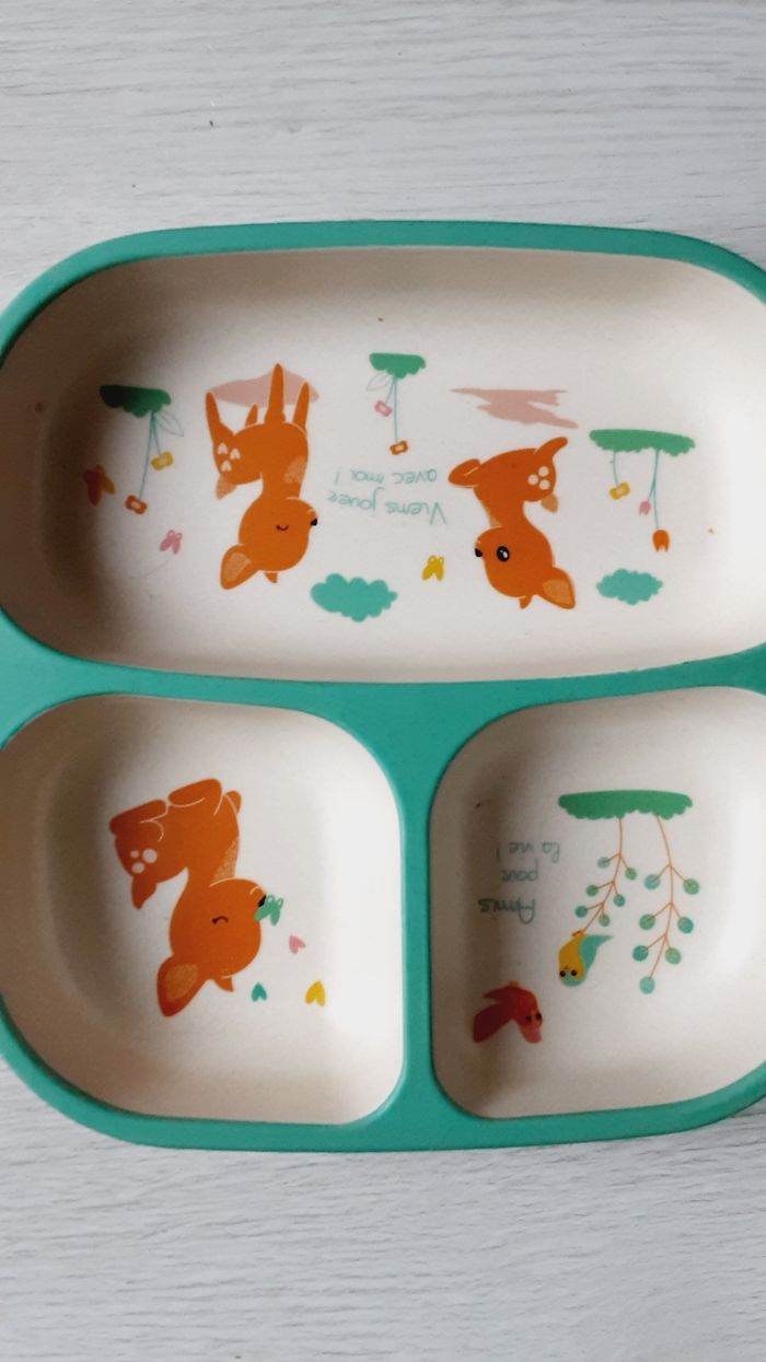 Assiette bébé 3 compartiments biche 18,5 x 18,5 cm - photo numéro 2