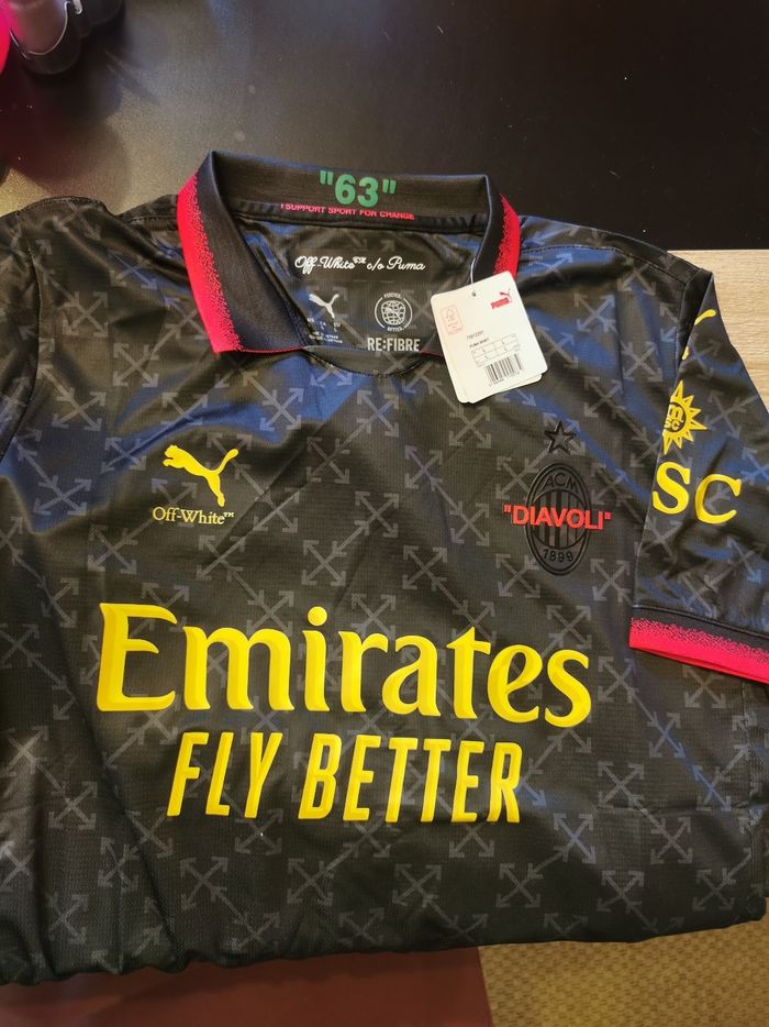 Maillot de foot AC MIlan - photo numéro 7