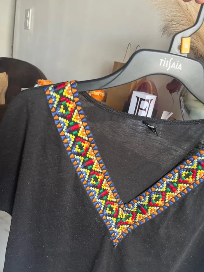 T shirt taille 38 - photo numéro 2