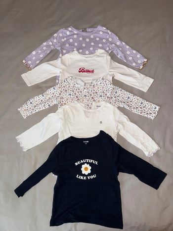 Lot t shirt manche longue kiabi 9 mois