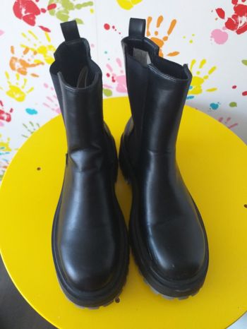 Bottines neuves noires