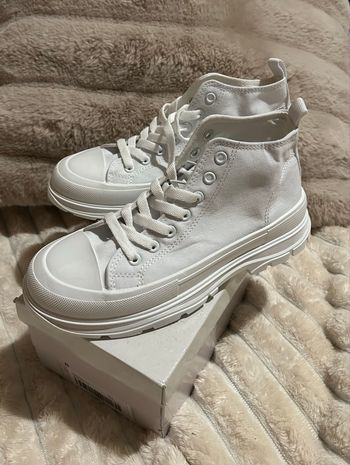Baskets blanches montantes