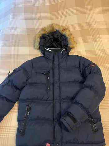 Doudoune Geographical Norway Homme ou Ado Taille L – Neuve – Modèle Hiver “Clement”