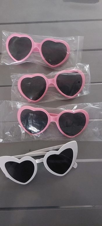 Lot de 5 paires de lunettes cœurs roses 1 blanches