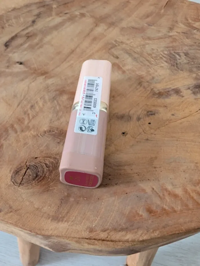 Rouge à lèvres mât color riche No lies - photo numéro 2