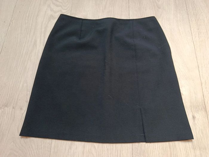 Jupe courte T42/44 wmk