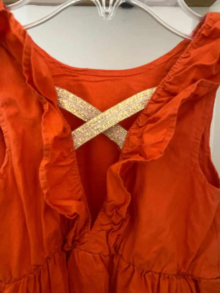 Robe courte avec dos nu - photo numéro 3