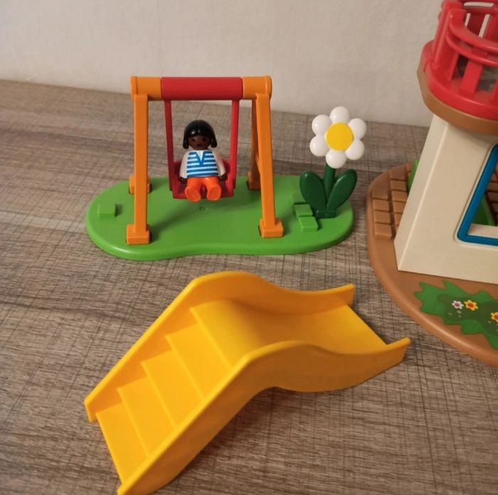 Playmobil 123 maison garage aire de jeux - photo numéro 7