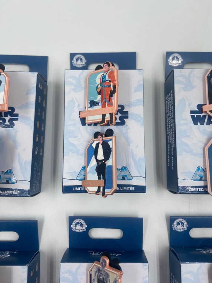 Collection Complète 12 Pin's Star Wars Hoth 2023 Disney Parks édition limitée NEUF - photo numéro 6