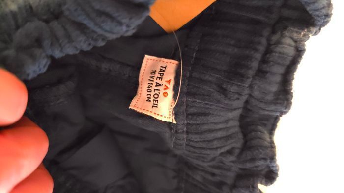 (Neufs non portés) 🏷😍🩷🤩 superbe ensemble teeshirt ml et short velour 10 ans fille 🩷😍🥰 - photo numéro 6