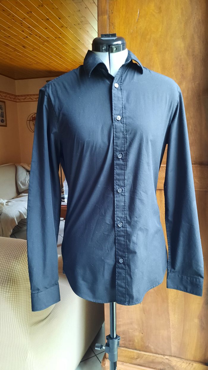 Chemise noire, homme, H&M, taille S - photo numéro 2