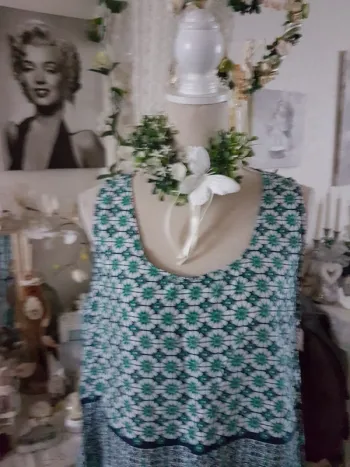 Haut fluide vert imprimé Taille 46