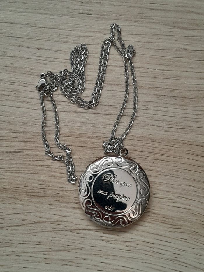 Collier médaillon "Plus que ma propre vie" Renesmée Cullen, Twilight