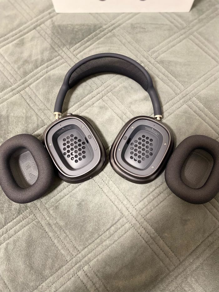 AirPod Max - photo numéro 3