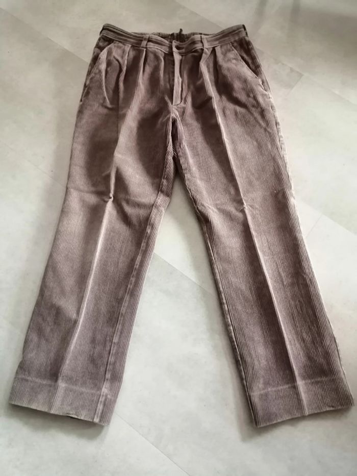 pantalon marron clair velours taille 40