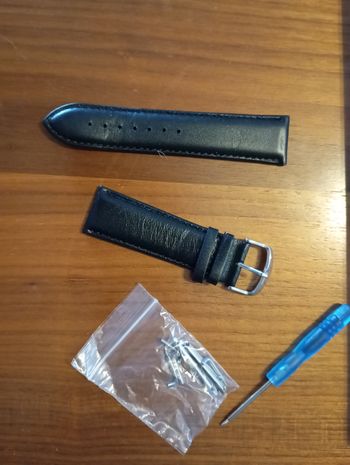 Bracelet iWatch 24 mm neuf.