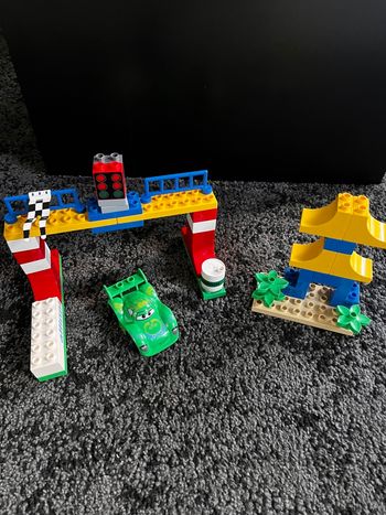 Lego duplo cars le grand prix