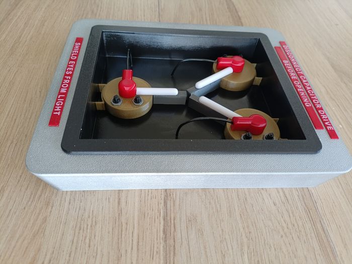 Convecteur temporel DeLorean retour vers le futur - photo numéro 3