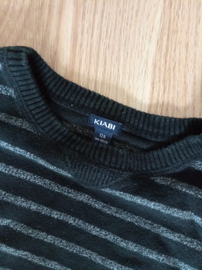Pull garçon 12 ans Kiabi très bon état - photo numéro 2