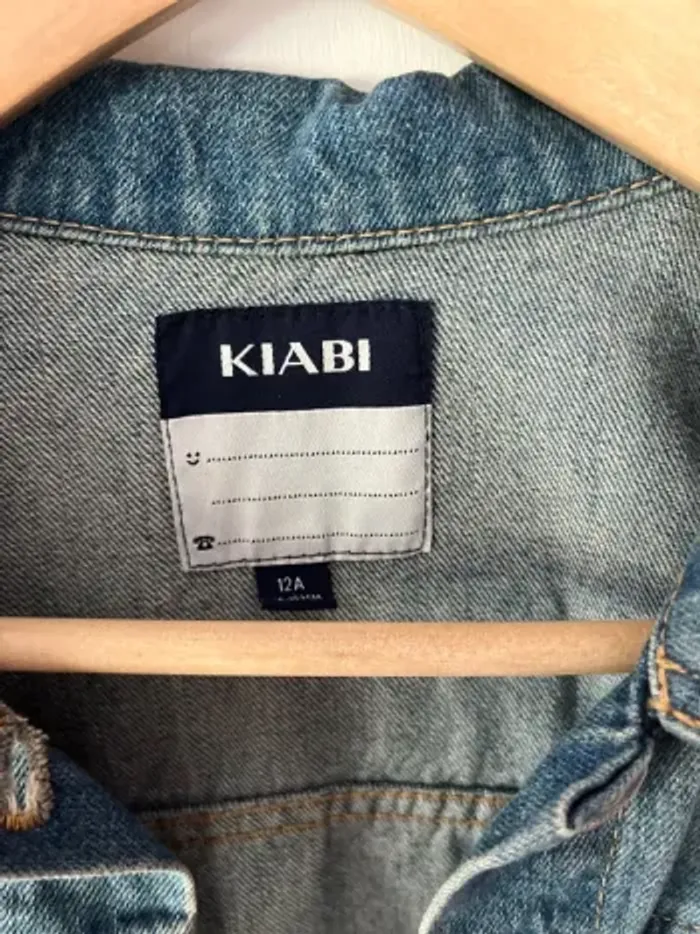 Veste en jean fille – Kiabi – 12 ans – Avec poche intérieure - photo numéro 2