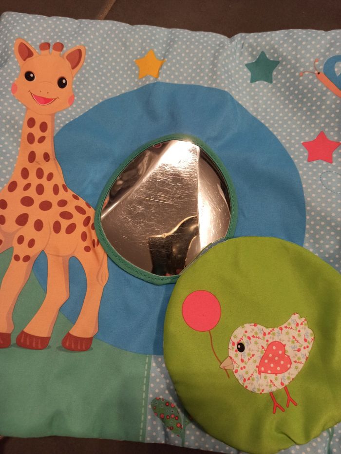 Livre d'éveil XL Sophie la Girafe - photo numéro 4