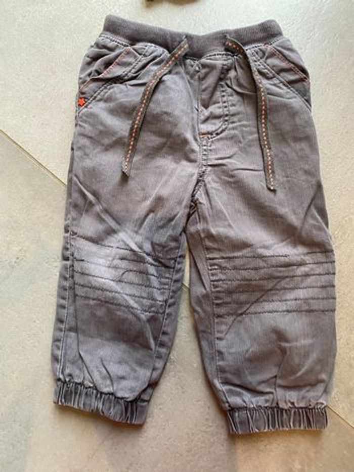 Lot 3 jogging 18 mois - photo numéro 3