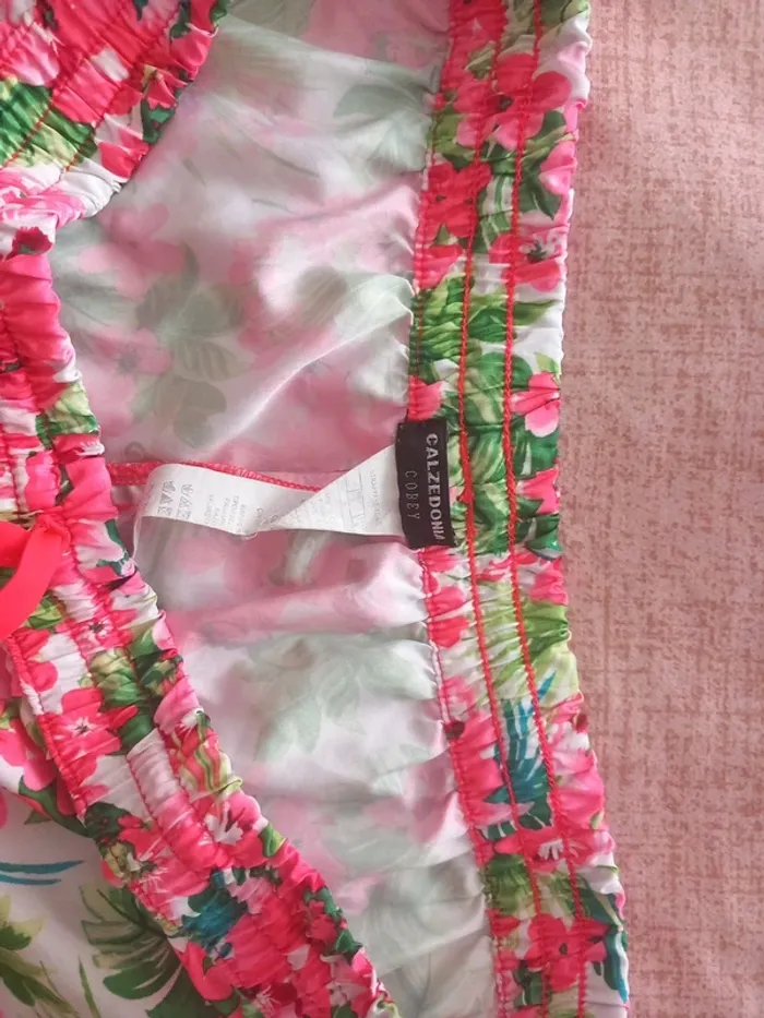 Short calzedonia taille s fleuri - photo numéro 2