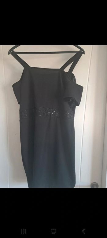 Petite robe noire Shein 38