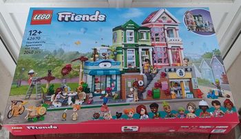 Neuf - Lego Friends 42670 Les appartements et boutiques de Heartlake City
