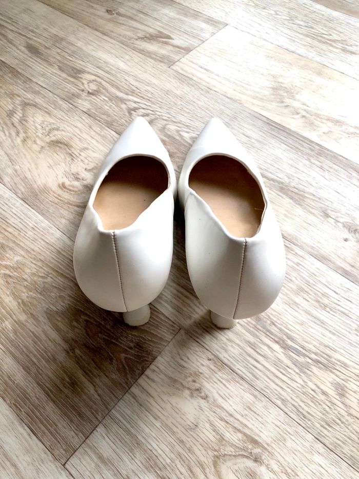 Escarpins • H&M • 36 • Blanche • Cuir synthétique - photo numéro 8