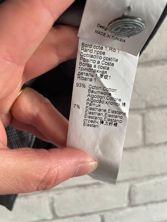 Gilet ikks taille 5 ans neuf - photo numéro 6