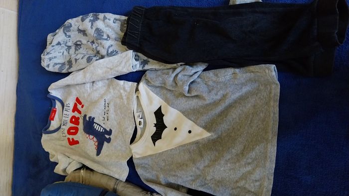1 lot de 28 vêtements garçon 3 ans - photo numéro 10