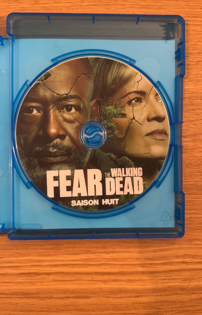 Fear the Walking Dead Saison huit en Blu-ray - photo numéro 3