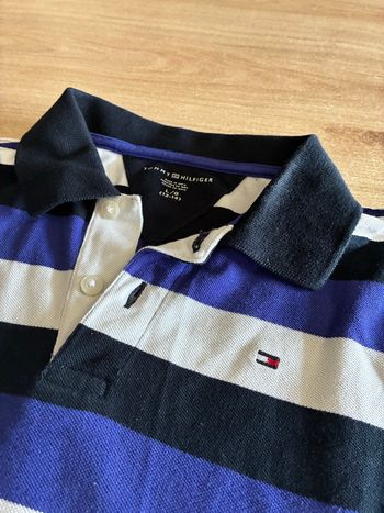Polo Tommy Hilfiger – Taille L (12-14 ans)