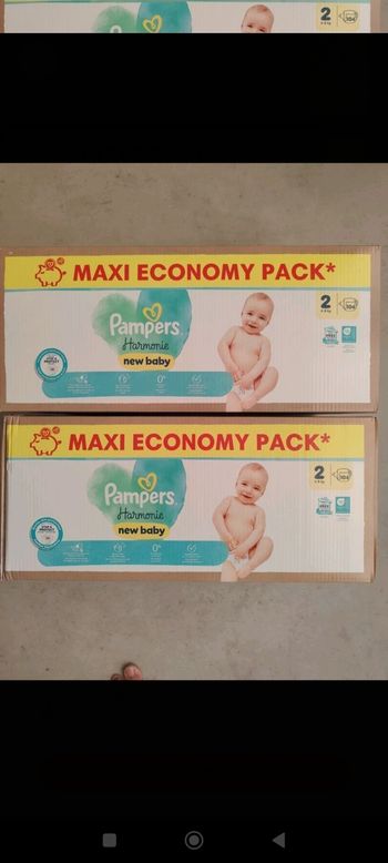 Couches Pampers