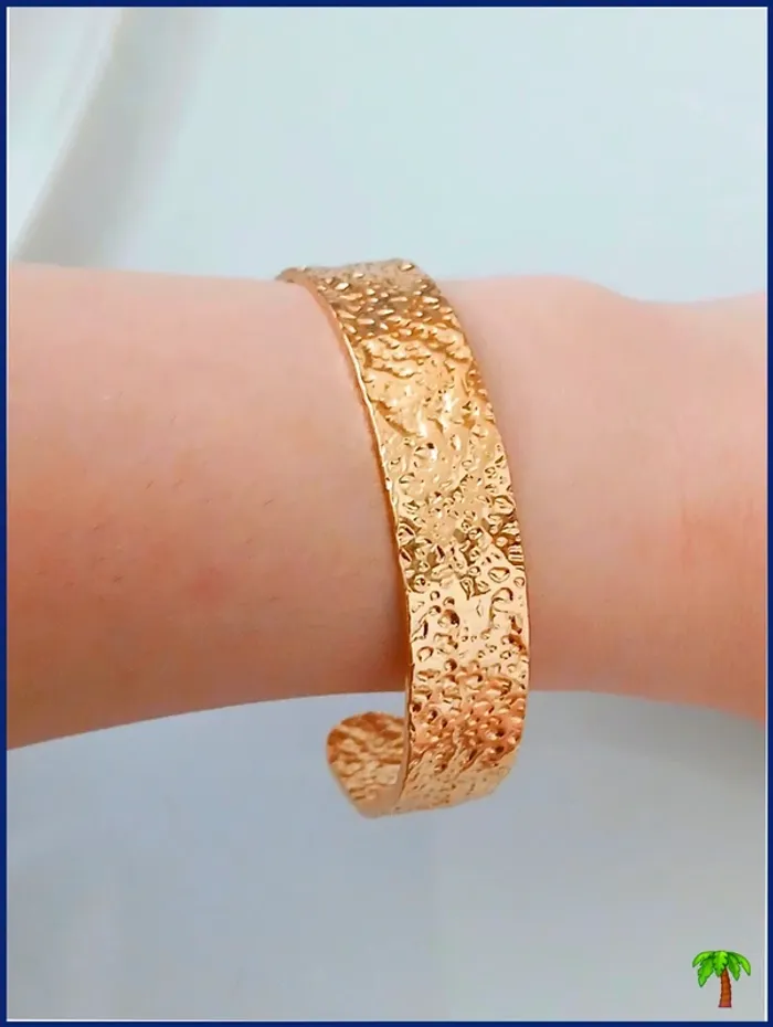 Bracelet jonc doré martelé tendance chic inspiration Zag - photo numéro 2