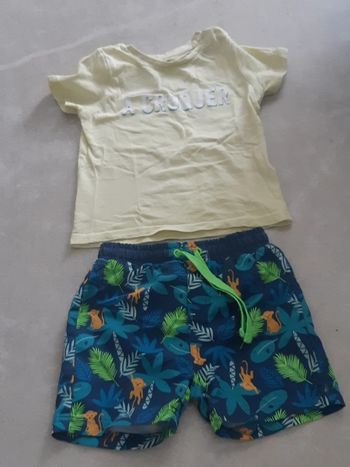 Short de bain et tee-shirt jaune 24m/t.86cm