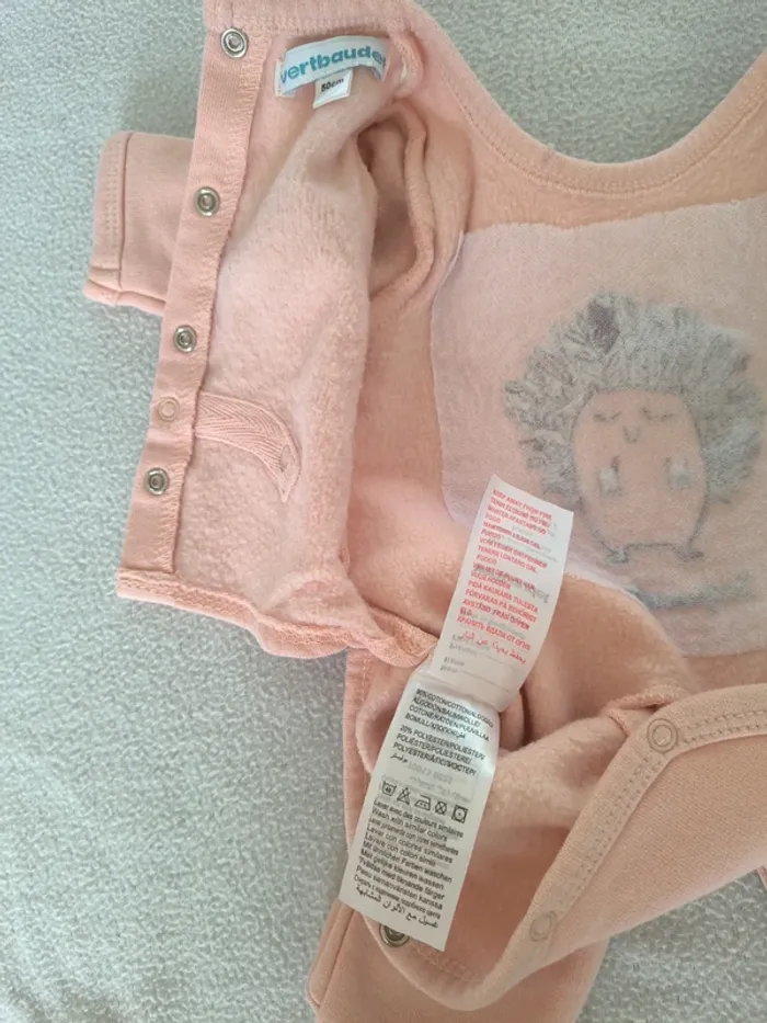 Lot dors bien, brassières et pantalon jusqu'à 1 mois - photo numéro 4