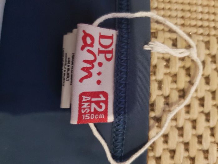 Maillot de bain neuf 12 ans - photo numéro 2