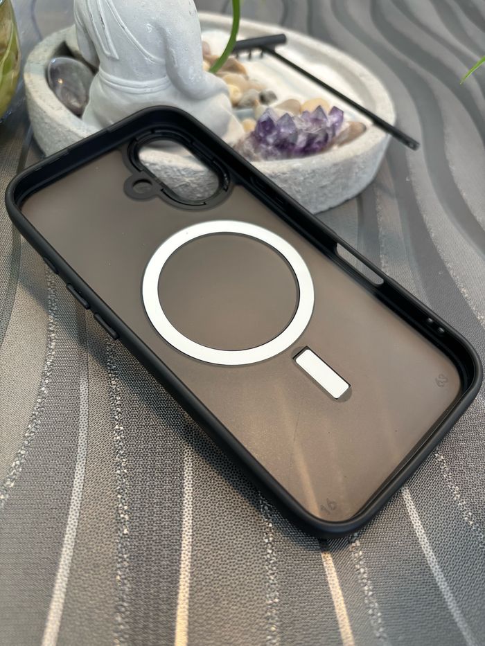 Coque iPhone 16 - photo numéro 3