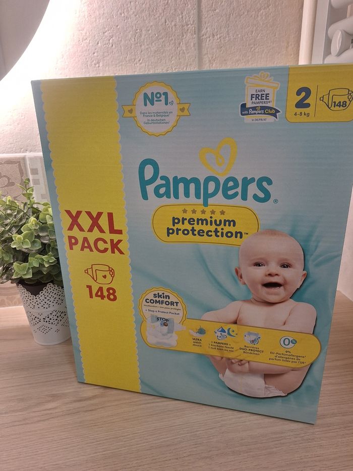 148 couches Pampers Premium Protection taille 2 4-8kg carton neuf