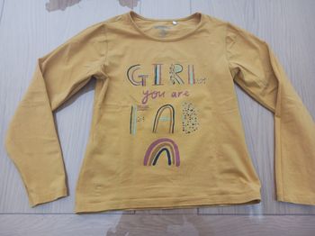 T-shirt moutarde manches longues