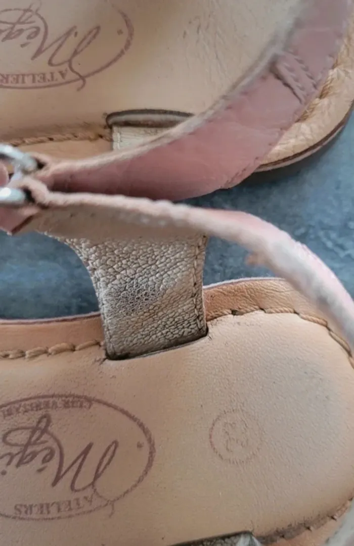 Jolies sandales à scratch 23 - photo numéro 2