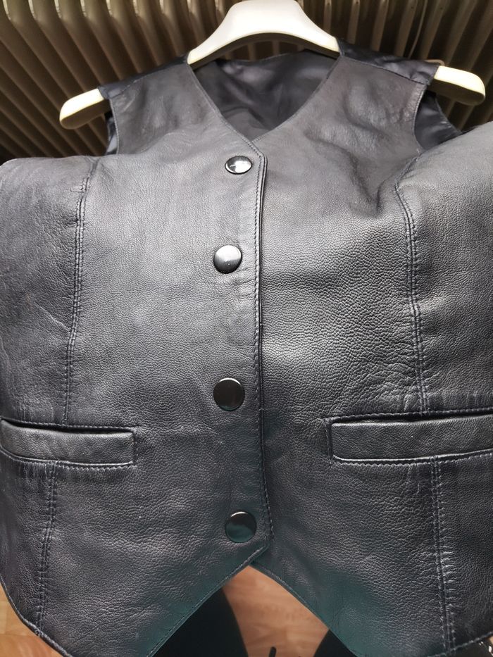 Gilet sans manche en cuir femme - photo numéro 3