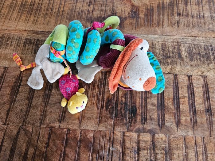 Peluche tour de poussette cosy