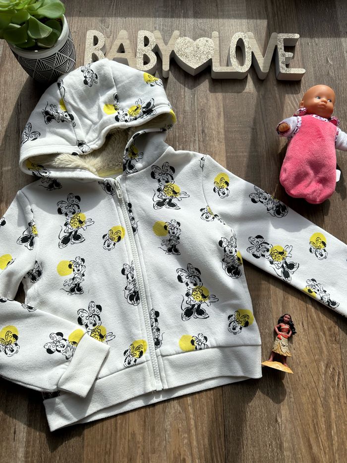 - Veste Disney - 6 ans - Bon état